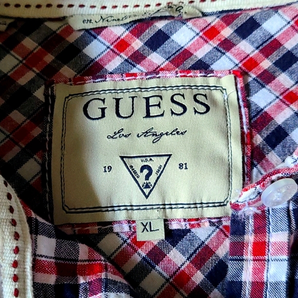 Guess button up - Picture 5 of 7